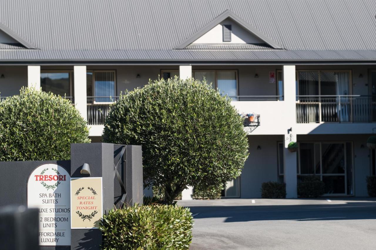 Tresori Motor Lodge Акароа Екстериор снимка